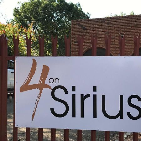 4 On Sirius Hotell Polokwane Eksteriør bilde