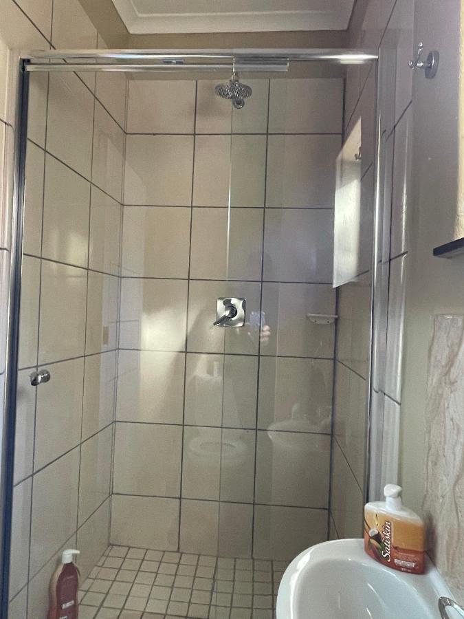 4 On Sirius Hotell Polokwane Eksteriør bilde