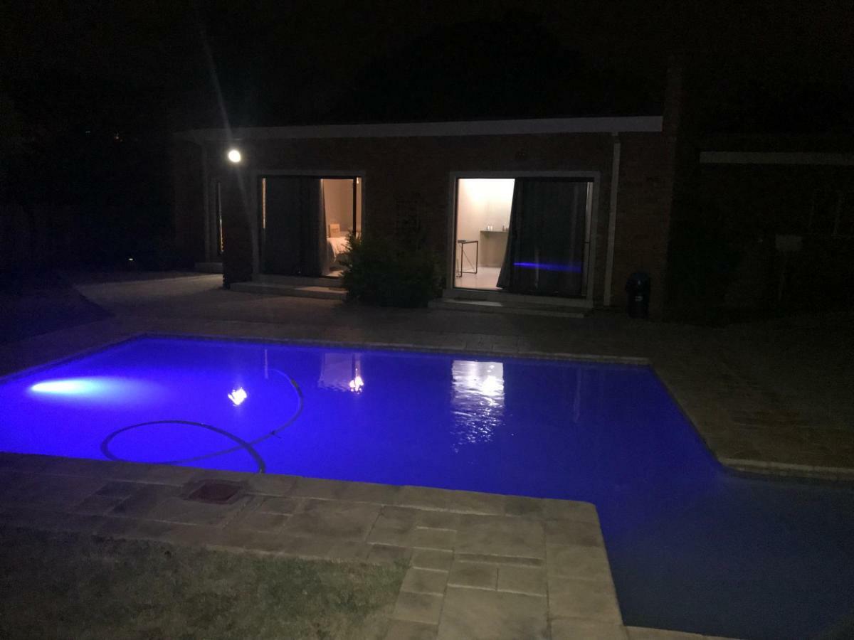 4 On Sirius Hotell Polokwane Eksteriør bilde